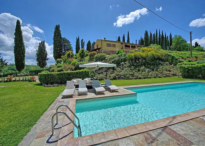 Private Villa: Villa Sabrina By Posarellivillas